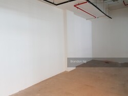 Trio (D8), Retail #242816041